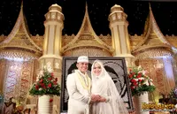 Foto Oki Setiana Dewi