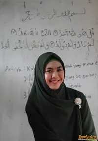 Foto Oki Setiana Dewi