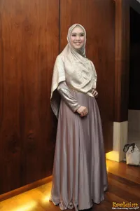 Foto Oki Setiana Dewi