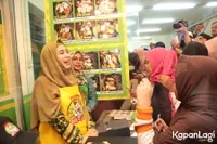 Foto Oki Setiana Dewi