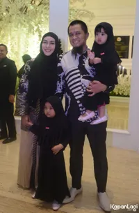 Foto Oki Setiana Dewi