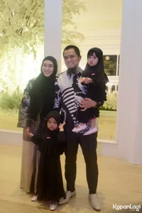 Foto Oki Setiana Dewi