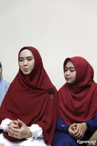 Foto Oki Setiana Dewi