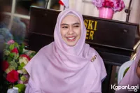Foto Oki Setiana Dewi