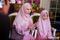 Foto Oki Setiana Dewi