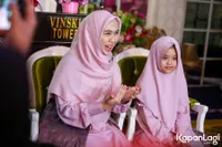 Foto Oki Setiana Dewi