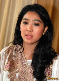 Foto Olivia Zalianty