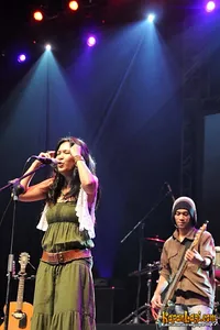 Foto Oppie Andaresta