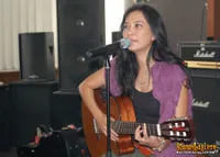 Foto Oppie Andaresta