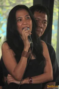 Foto Oppie Andaresta