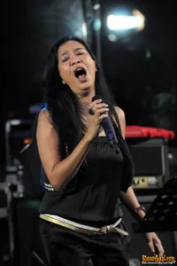 Foto Oppie Andaresta