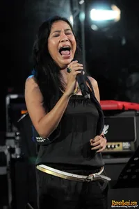 Foto Oppie Andaresta