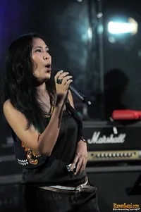 Foto Oppie Andaresta