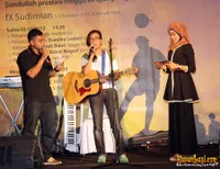 Foto Oppie Andaresta