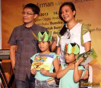 Foto Oppie Andaresta