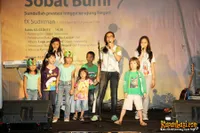 Foto Oppie Andaresta