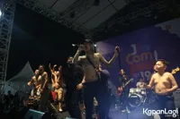 Foto Orkes Pensil Alis Young Lex