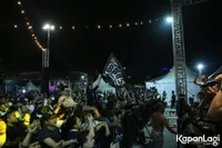 Foto Orkes Pensil Alis Young Lex