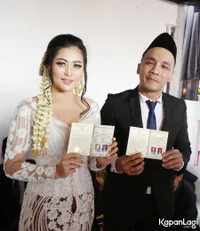 Foto Ovi Duo Serigala