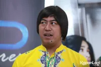 Foto Pandji Pragiwaksono