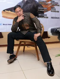 Foto Pandji Pragiwaksono