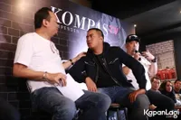 Foto Pandji Pragiwaksono