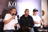 Foto Pandji Pragiwaksono