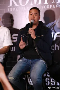 Foto Pandji Pragiwaksono