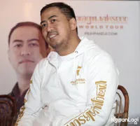 Foto Pandji Pragiwaksono