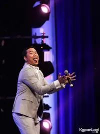 Foto Pandji Pragiwaksono