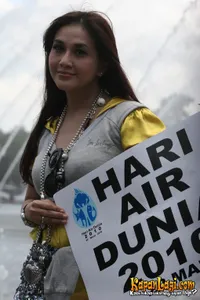 Foto Paramitha Rusady