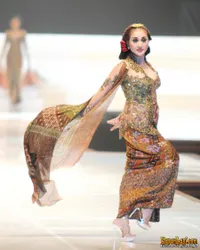 Foto Paramitha Rusady