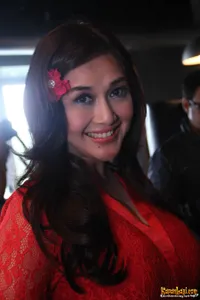 Foto Paramitha Rusady