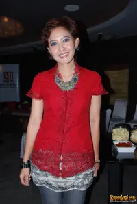 Foto Peggy Melati Sukma