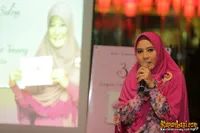 Foto Peggy Melati Sukma