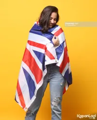 Foto Pevita Pearce