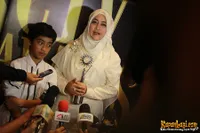 Foto Pipik Dian Irawati