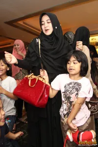 Foto Pipik Dian Irawati