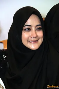 Foto Pipik Dian Irawati