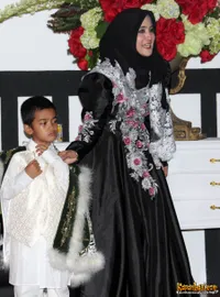 Foto Pipik Dian Irawati