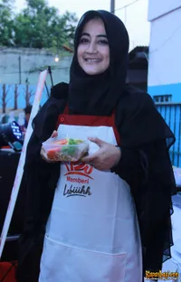 Foto Pipik Dian Irawati