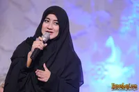 Foto Pipik Dian Irawati