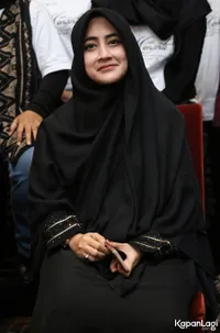 Foto Pipik Dian Irawati