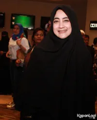 Foto Pipik Dian Irawati