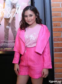 Foto Prilly Latuconsina