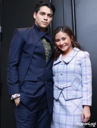 Foto Prilly Latuconsina
