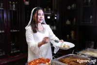 Foto Prilly Latuconsina