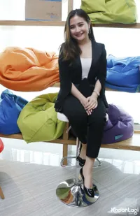 Foto Prilly Latuconsina