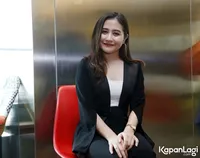 Foto Prilly Latuconsina