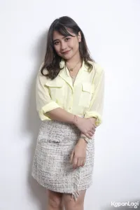 Foto Prilly Latuconsina